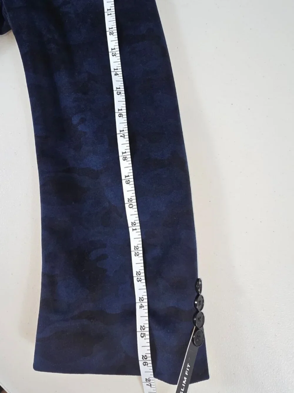 Van Heusen blazer features blue camouflage men's size 50